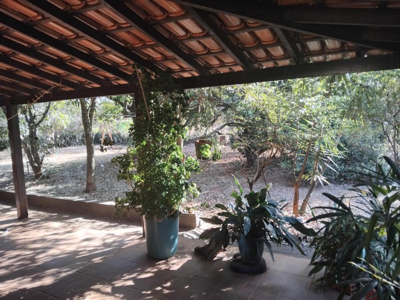 Sitio Bemtevi - Jockey Camping - Uberlandia Villa Exteriör bild