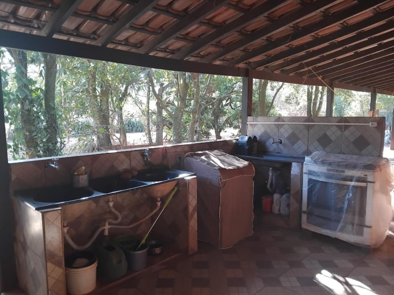 Sitio Bemtevi - Jockey Camping - Uberlandia Villa Exteriör bild