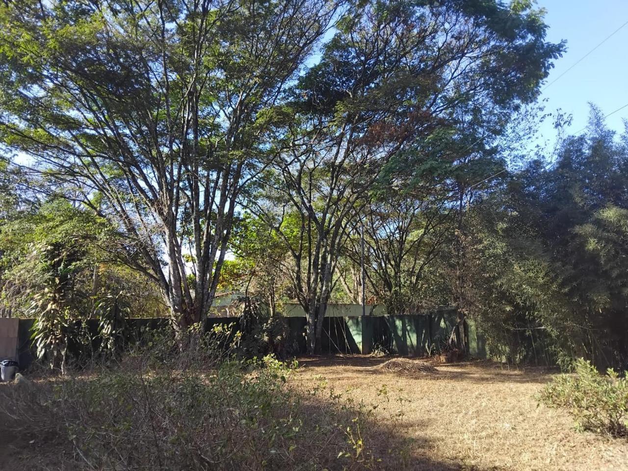 Sitio Bemtevi - Jockey Camping - Uberlandia Villa Exteriör bild