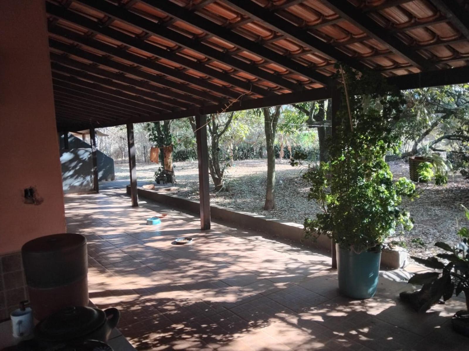 Sitio Bemtevi - Jockey Camping - Uberlandia Villa Exteriör bild