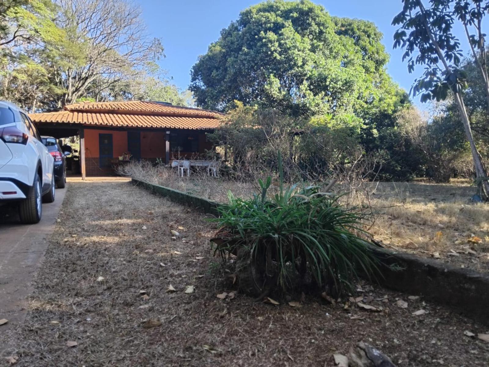 Sitio Bemtevi - Jockey Camping - Uberlandia Villa Exteriör bild